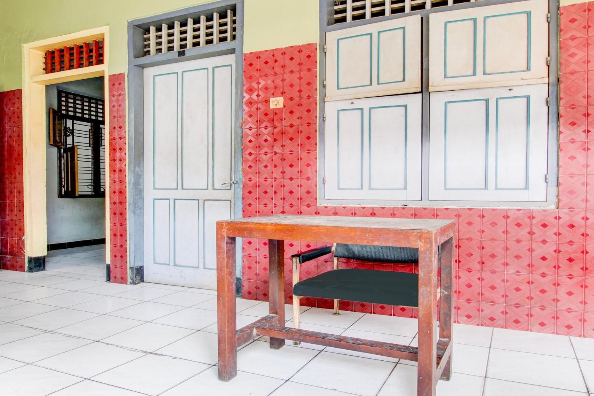 Spot On 94085 Hotel Agung Purwokerto Εξωτερικό φωτογραφία