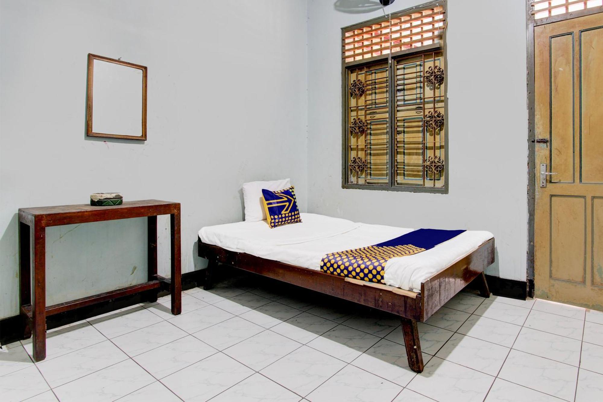 Spot On 94085 Hotel Agung Purwokerto Εξωτερικό φωτογραφία