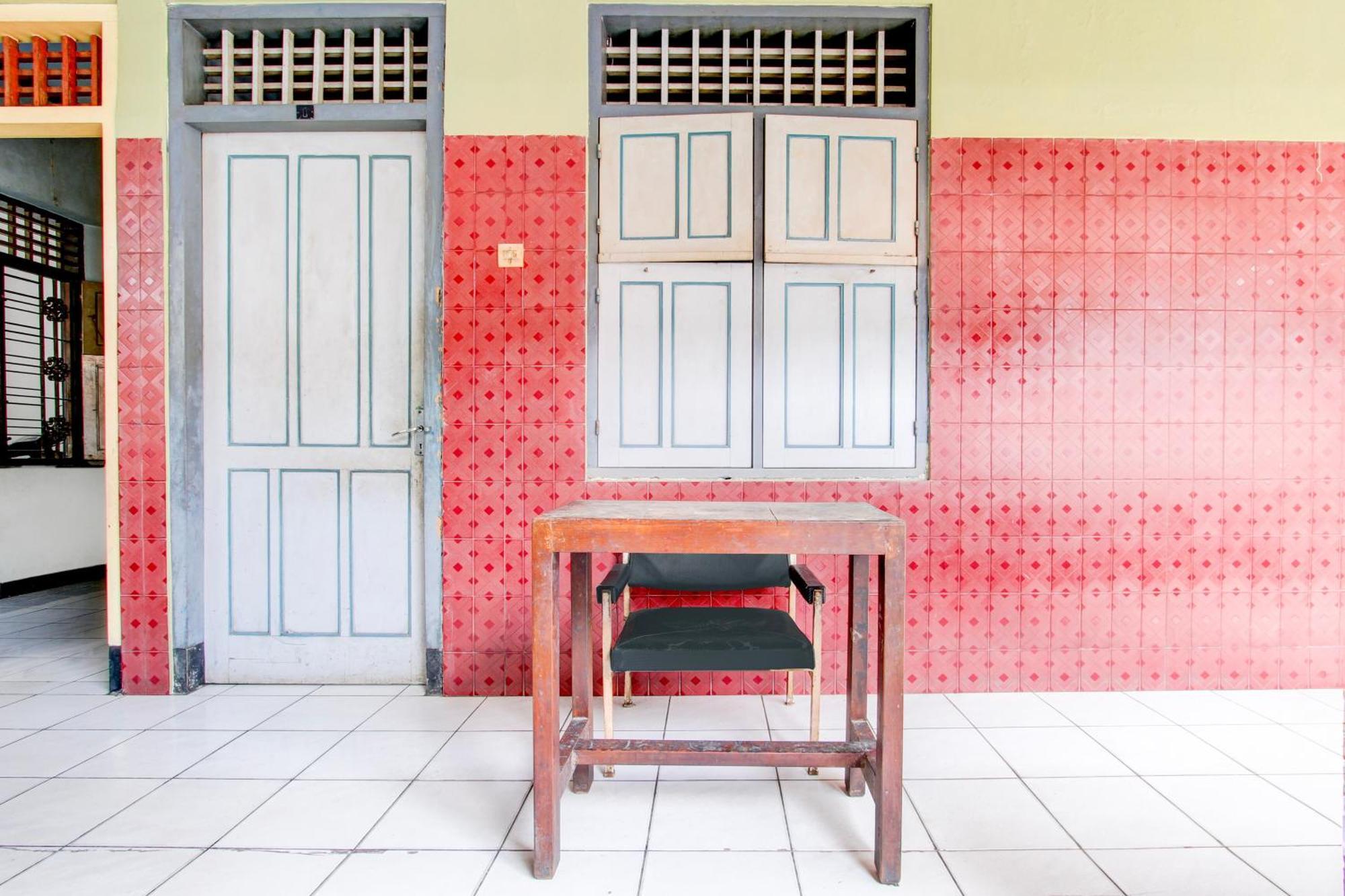 Spot On 94085 Hotel Agung Purwokerto Εξωτερικό φωτογραφία